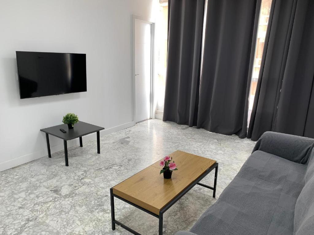 Boutique Living Soho Apartment Malaga Luaran gambar